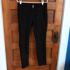 1822 black skinny pants